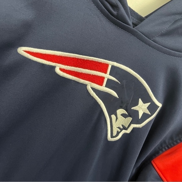 youth Patriots Hoodie Large (12/14) - Picture 2 of 4
